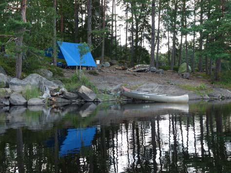 Camp in Schweden mit Kanu