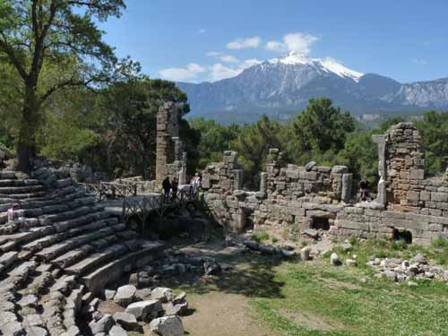 Theater in Phaselis mit Tahtali