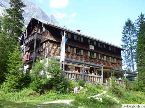 Reintalangerhütte, Zugspitztrek