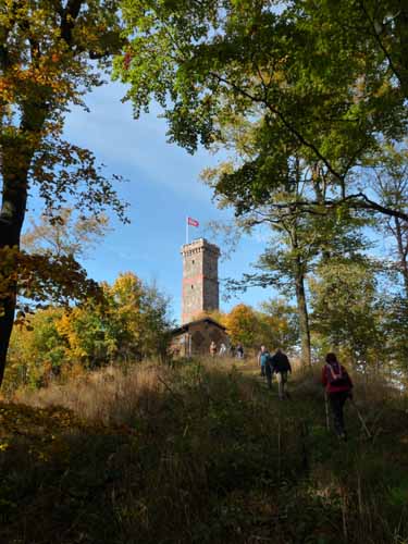 Bismarkturm am Baudensteig