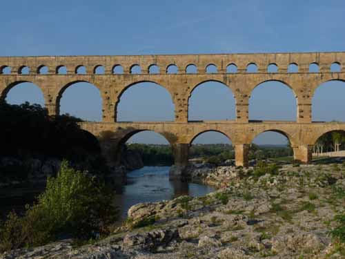 Cevennen_120906_172_Gard_Ceze_Nimes