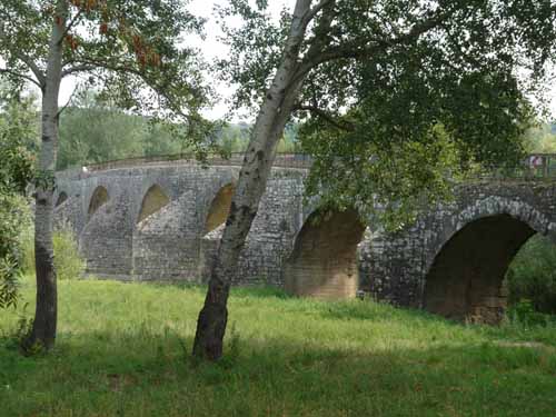 Cevennen_120906_275_Gard_Ceze_Nimes