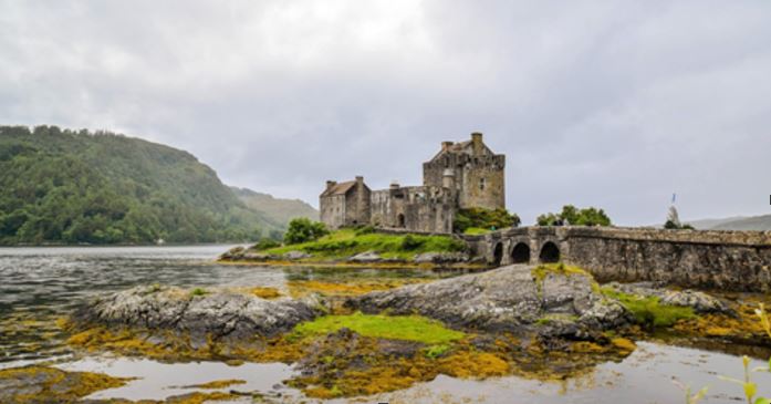Burg in Schottland (Pixabay)