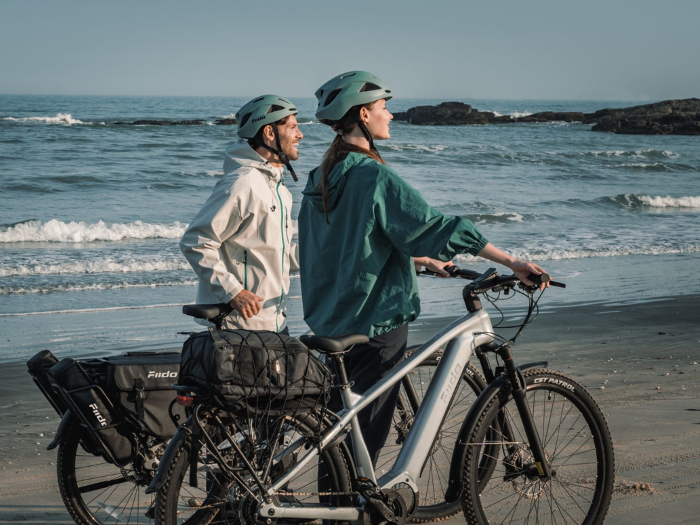 Radfahrer am Meer