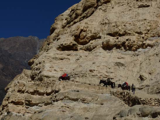 111107_Nepal_Mustang_0405_Chele_Geling