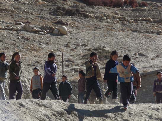 111108_Nepal_Mustang_0613_Geling_Tsarang