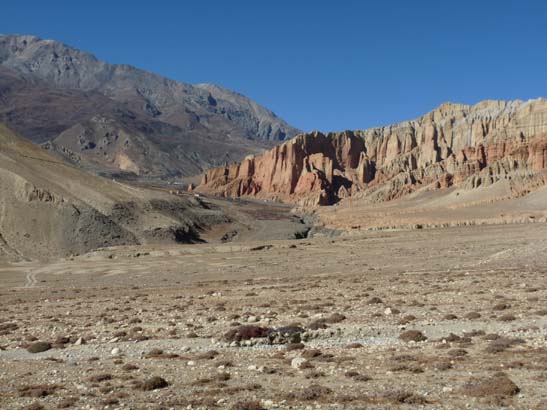 111108_Nepal_Mustang_0706_Geling_Tsarang