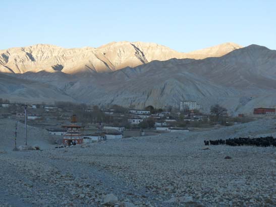111108_Nepal_Mustang_0727_Geling_Tsarang