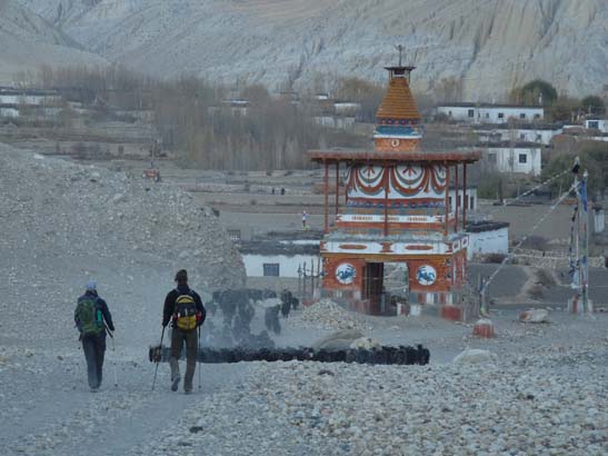 111108_Nepal_Mustang_0736_Geling_Tsarang