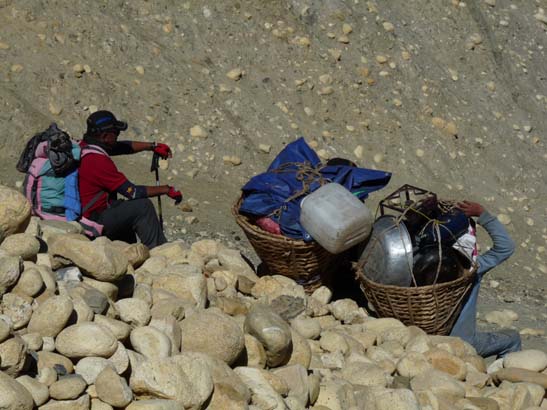 111112_Nepal_Mustang_1226_Dhakmar_Syangboche