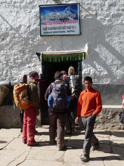 111113_Nepal_Mustang_1396_Syangboche_Chhusang