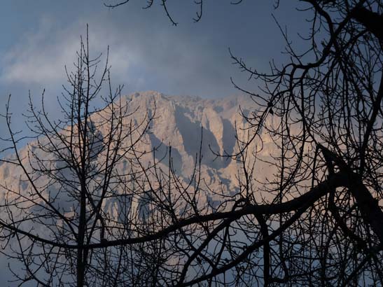 111114_Nepal_Mustang_1566_Chhusang_Muktinath