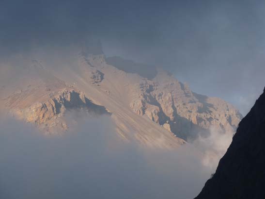 111114_Nepal_Mustang_1571_Chhusang_Muktinath