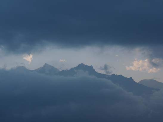 111114_Nepal_Mustang_1577_Chhusang_Muktinath