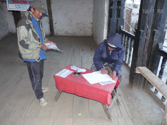 111114_Nepal_Mustang_1580_Chhusang_Muktinath