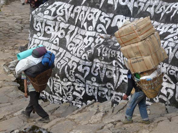 Thame-Kongde-Trek-0485