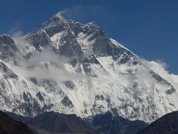 Thame-Kongde-Trek-0525