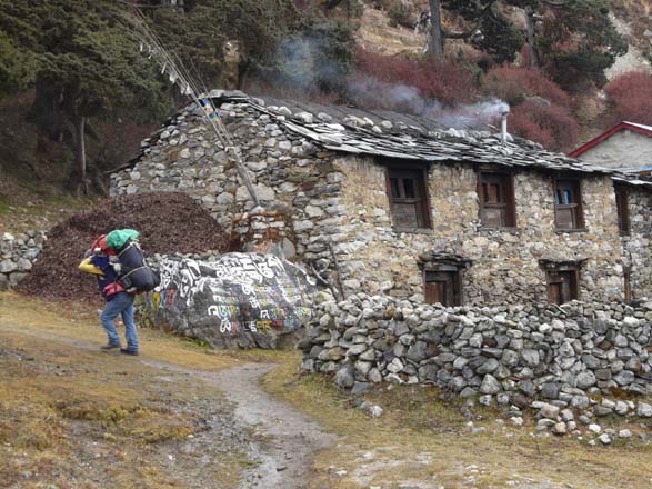 Thame-Kongde-Trek-0905