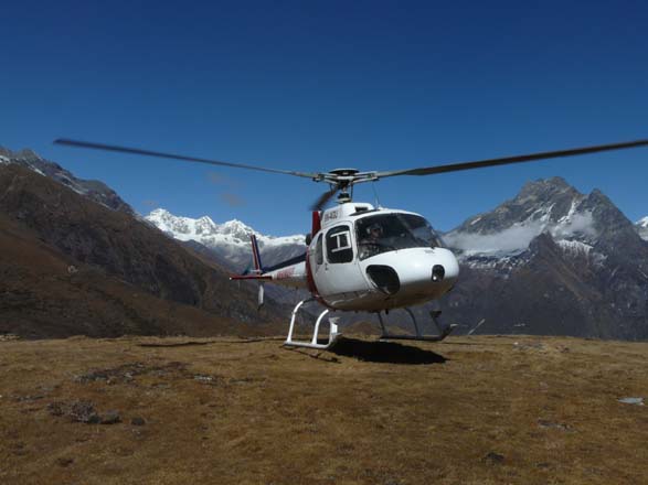 Thame-Kongde-Trek-0935