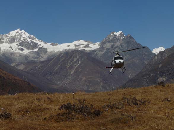 Thame-Kongde-Trek-0948