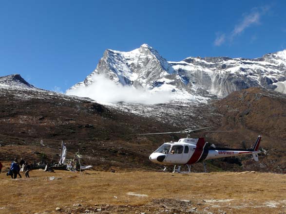 Thame-Kongde-Trek-0982