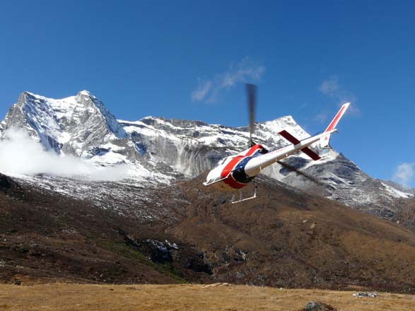 Thame-Kongde-Trek-0984