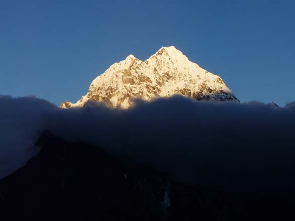 Thame-Kongde-Trek-1185