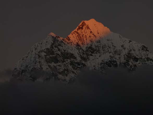 Thame-Kongde-Trek-1206