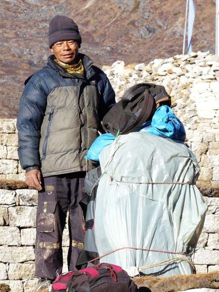 Thame-Kongde-Trek-1439