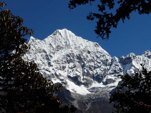 Thame-Kongde-Trek-1585