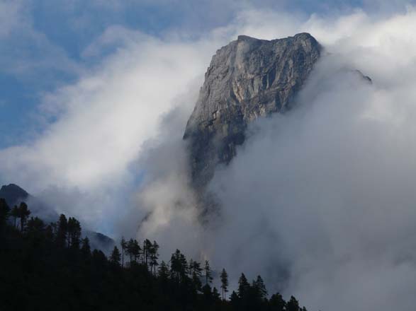 Thame-Kongde-Trek-1680