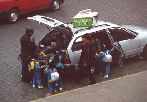 Schulbus, Peru