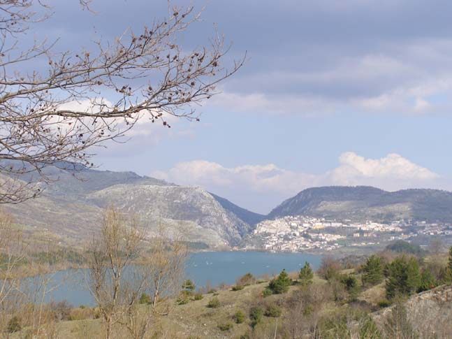 P4090694_Lago_di_Barrea_008