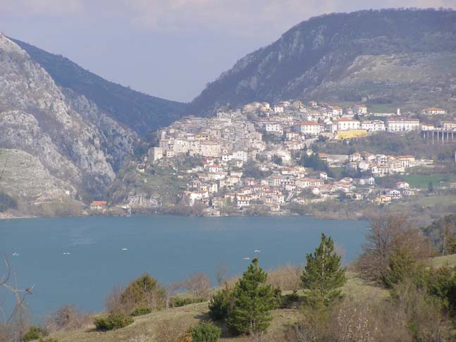 P4090697_Lago_di_Barrea_011