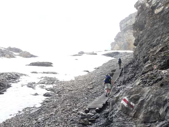 Baerentrek-310-Gspaltenhornhuette-Oeschinensee