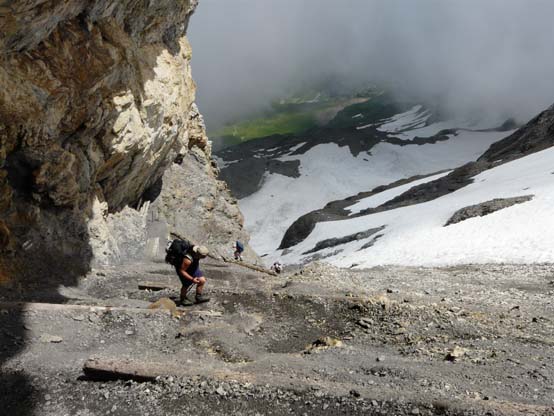 Baerentrek-317-Gspaltenhornhuette-Oeschinensee