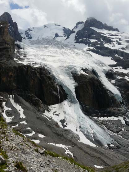 Baerentrek-345-Gspaltenhornhuette-Oeschinensee