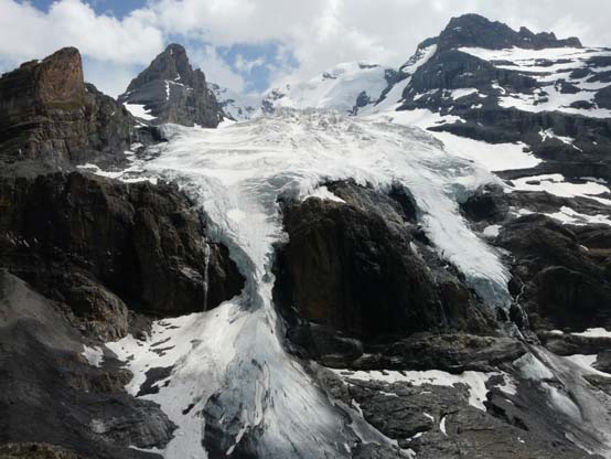 Baerentrek-348-Gspaltenhornhuette-Oeschinensee