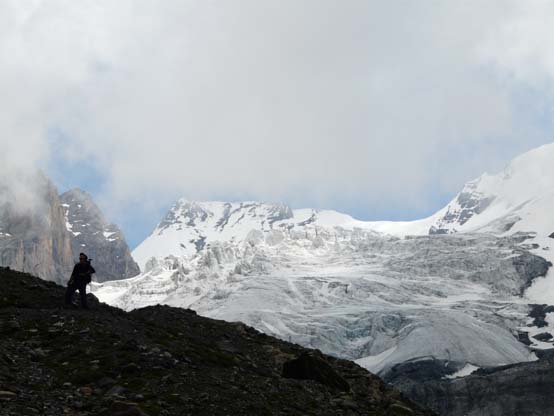 Baerentrek-353-Gspaltenhornhuette-Oeschinensee