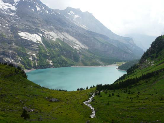 Baerentrek-356-Gspaltenhornhuette-Oeschinensee