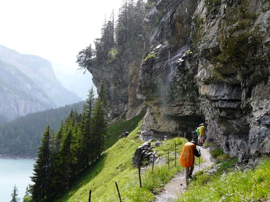 Baerentrek-372-Gspaltenhornhuette-Oeschinensee