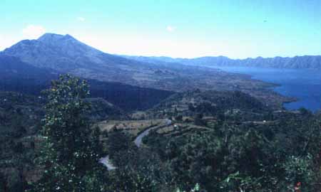 32 Gunung Batur
