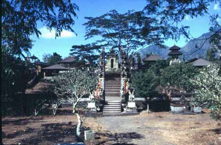 36 Tempel