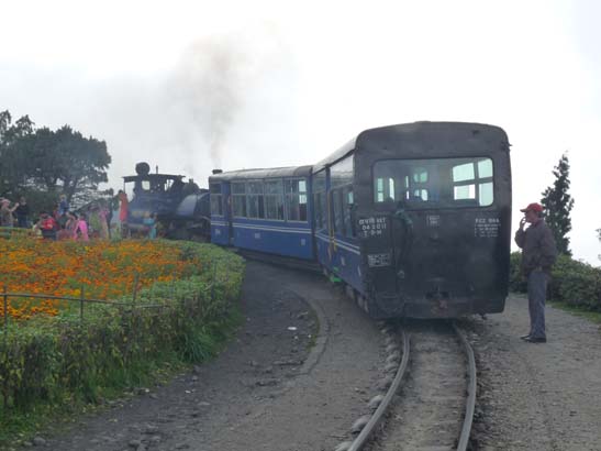 4-Darjeeling-Kangchenjunga-0917