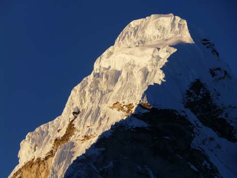 40557_Besteigung_Chukung_Ri