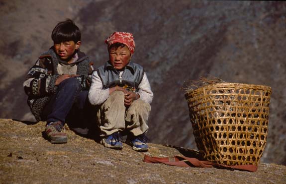 Kinder in Nepal (Solo Khumbu, Sherpa)