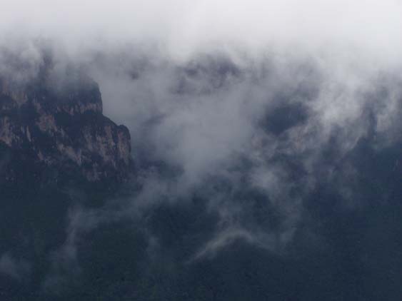 071110_-_Ciudad_Bolivar_-_Uruyen_-_010