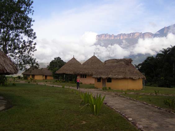071117 - Uruyen - Canaima - 001