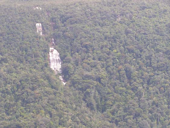 071117 - Uruyen - Canaima - 011