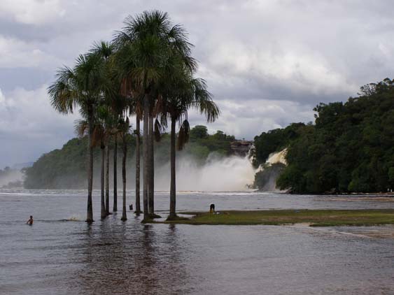 071117 - Uruyen - Canaima - 048